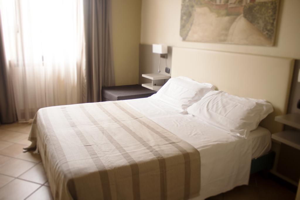 Holiday Rooms Antica Badia Volterra Ngoại thất bức ảnh