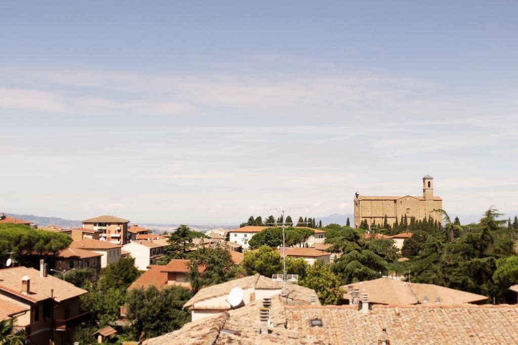 Holiday Rooms Antica Badia Volterra Ngoại thất bức ảnh